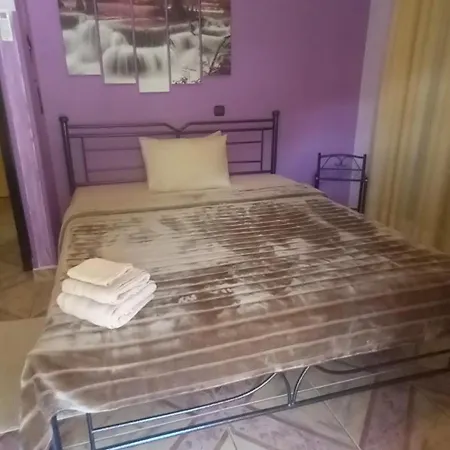 Guest house Nightflower Sami (Kefalonia)